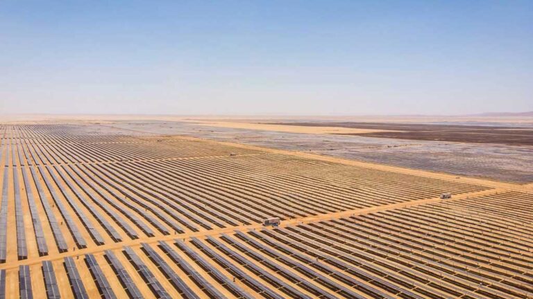 نیروگاه خورشیدی Benban Solar Park