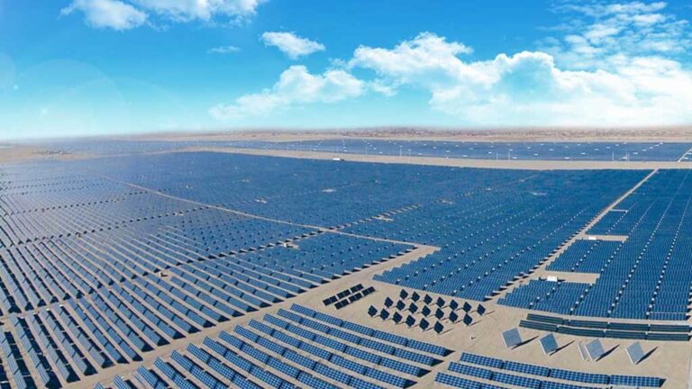 Golmud Solar Park China