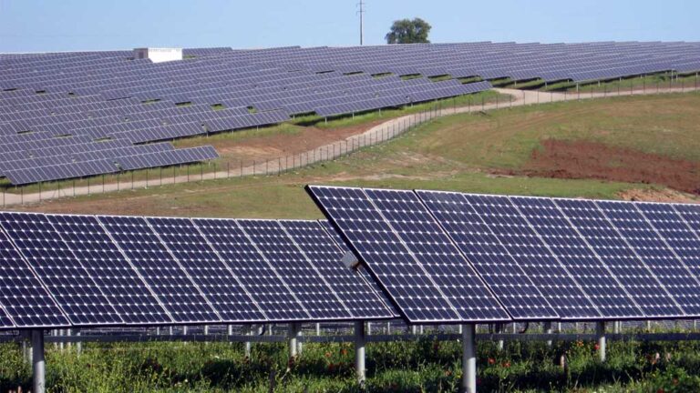 نیروگاه خورشیدی Serpa Solar Power Plant