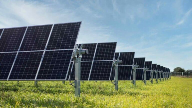 نیروگاه خورشیدی York Solar PV Park