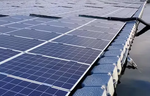 نصب شناور (Floating Solar Mounting / FPV)